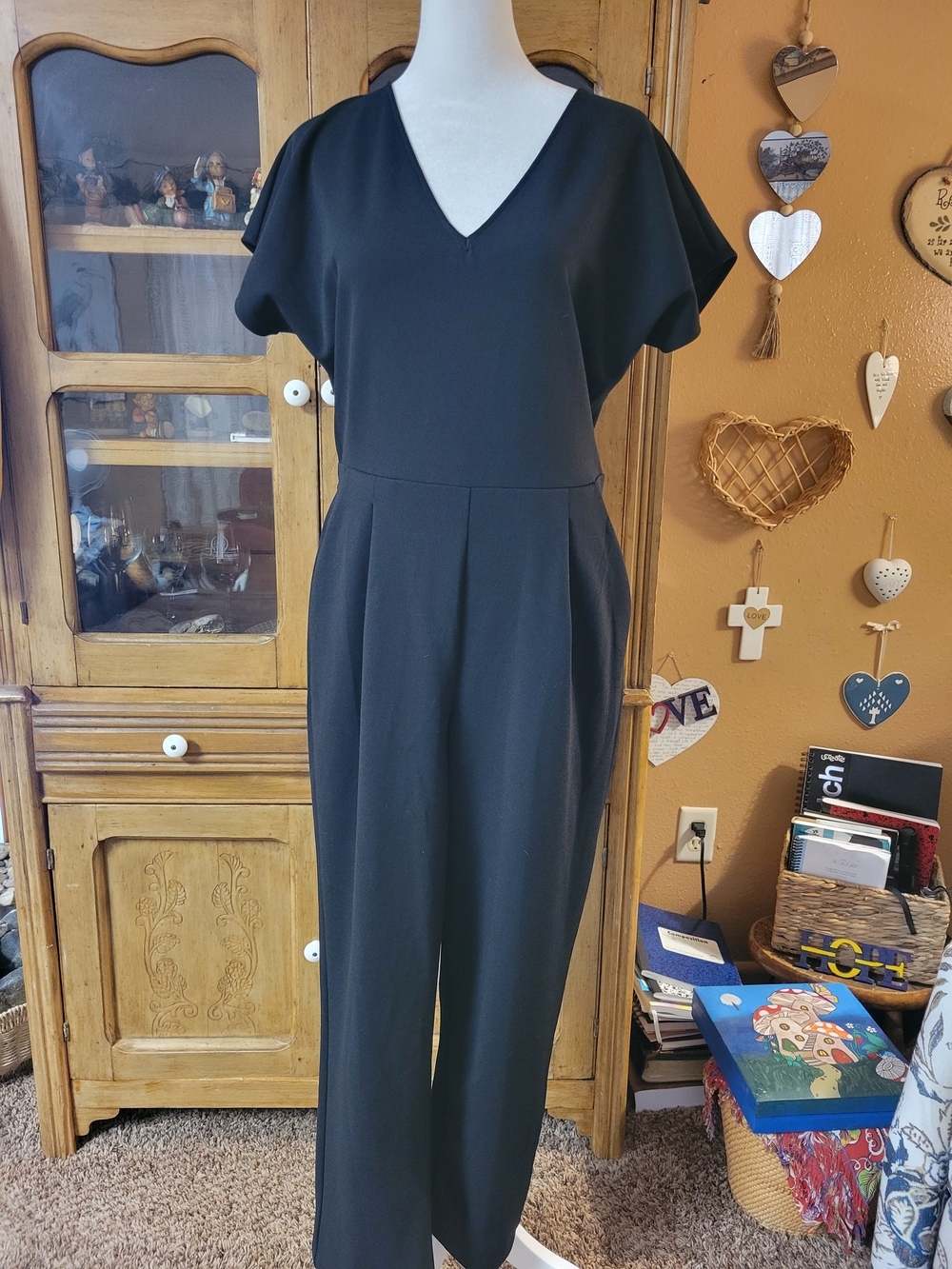 Express Black V-Neck Tie Waist Jumpsuit M Straight Leg with Pockets